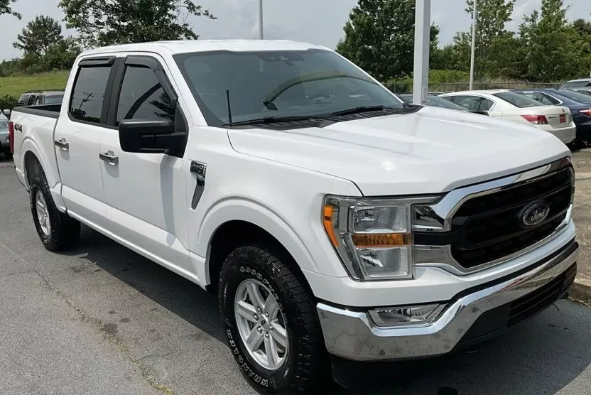 2021 Ford F-150 XLT photo 1
