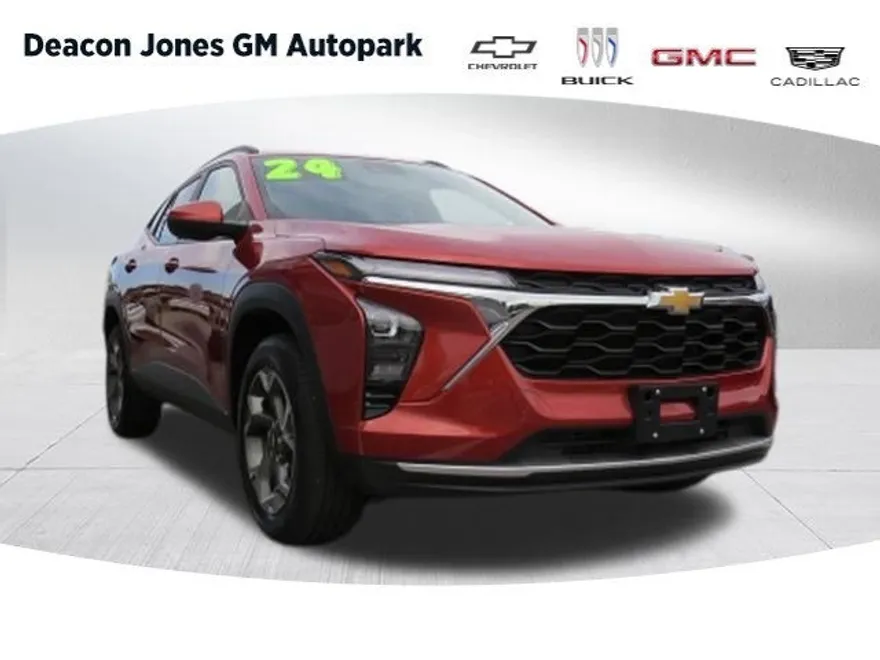 2024 Chevrolet Trax LT photo 1