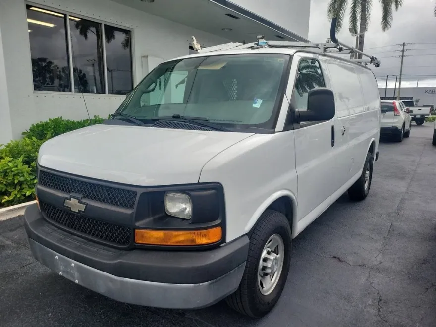 2015 Chevrolet Express Cargo 2500 photo 1