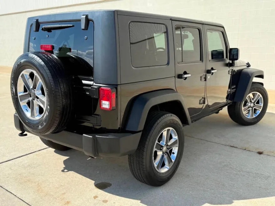 2015 Jeep Wrangler Unlimited Freedom photo 1