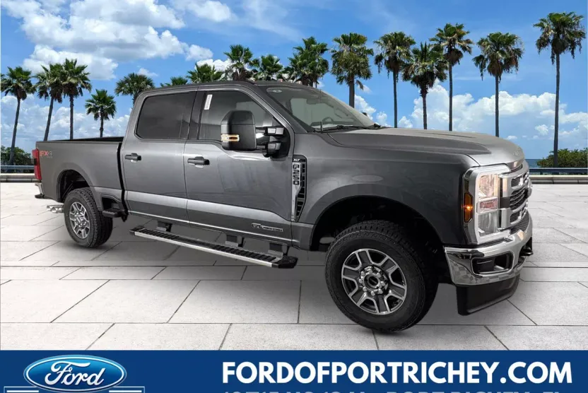 2025 Ford F-250 photo 1