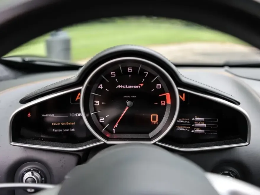 2013 Mclaren MP4-12C photo 8