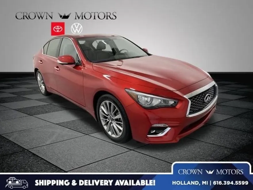 2022 Infiniti Q50 LUXE photo 1