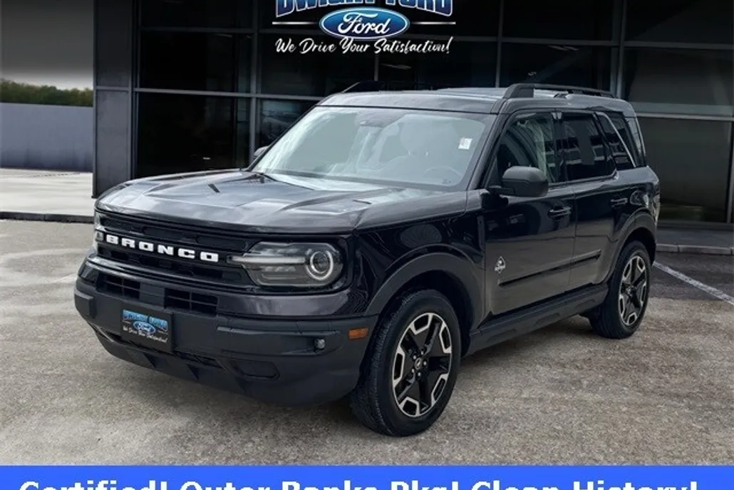 2021 Ford Bronco Sport Outer Banks photo 1