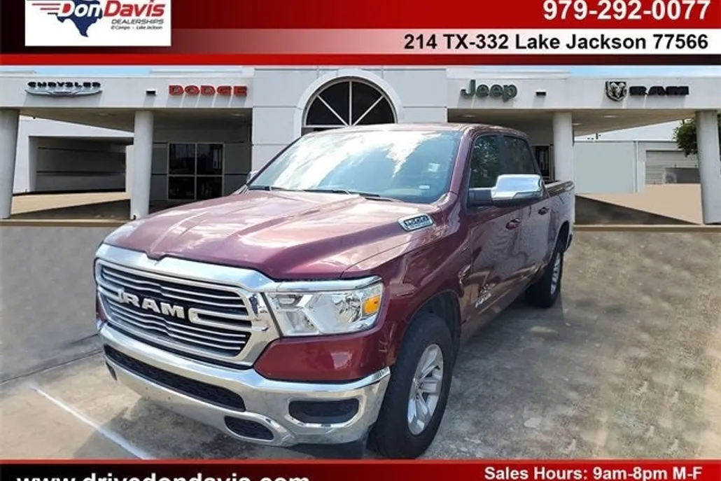 2024 Ram 1500 Laramie photo 1