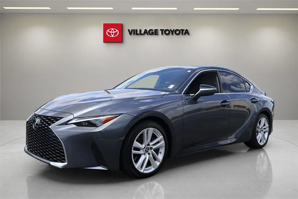 2021 Lexus IS 300 photo 1