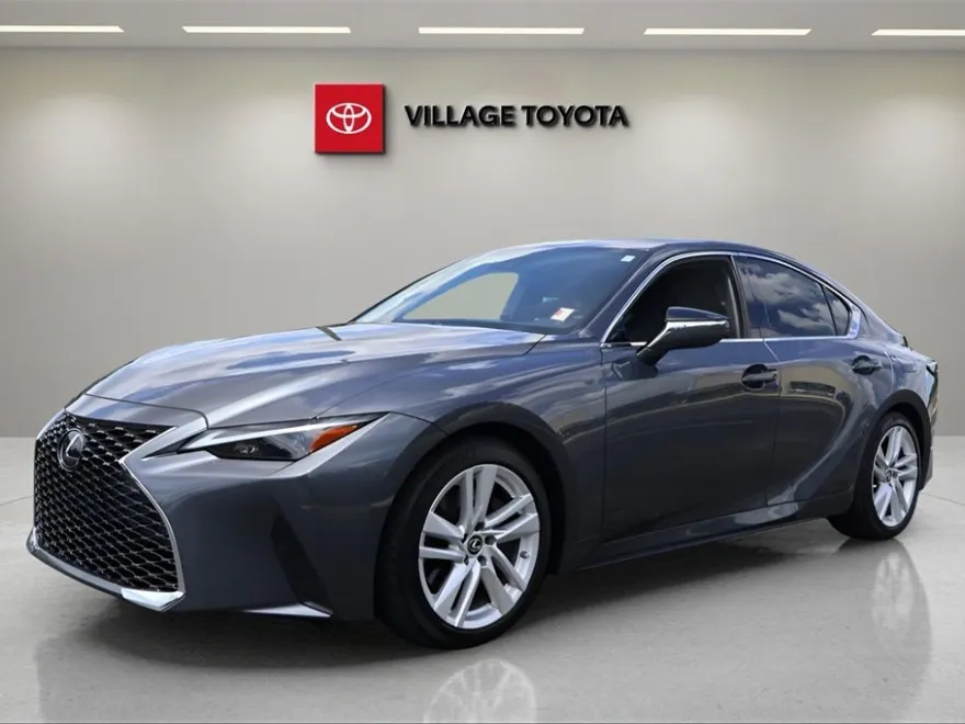 2021 Lexus IS 300 photo 1