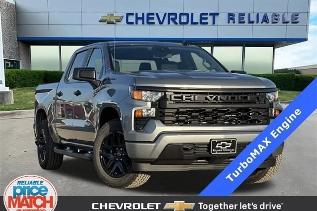 2025 Chevrolet Silverado 1500 Custom photo 1