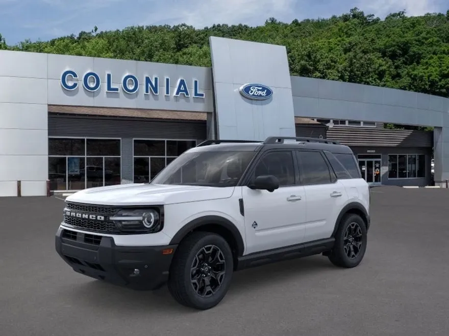 2025 Ford Bronco Sport Outer Banks photo 1
