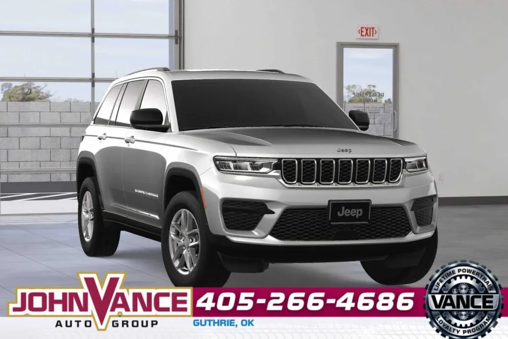 2025 Jeep Grand Cherokee Laredo X photo 1
