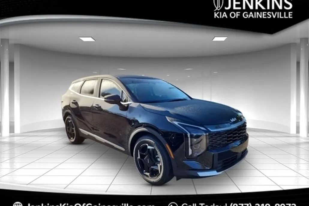 2026 Kia Sportage EX photo 1