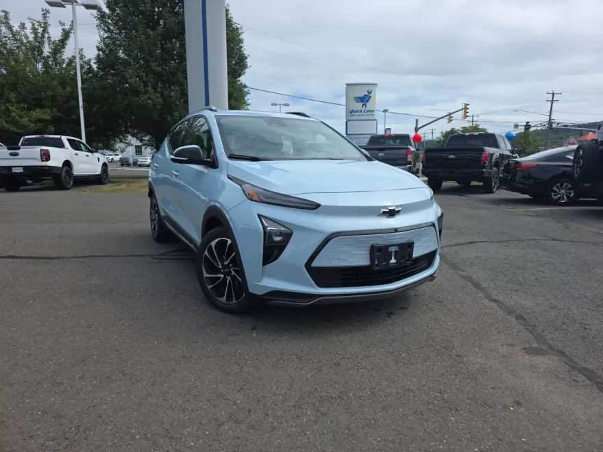 2022 Chevrolet Bolt EUV Premier photo 1