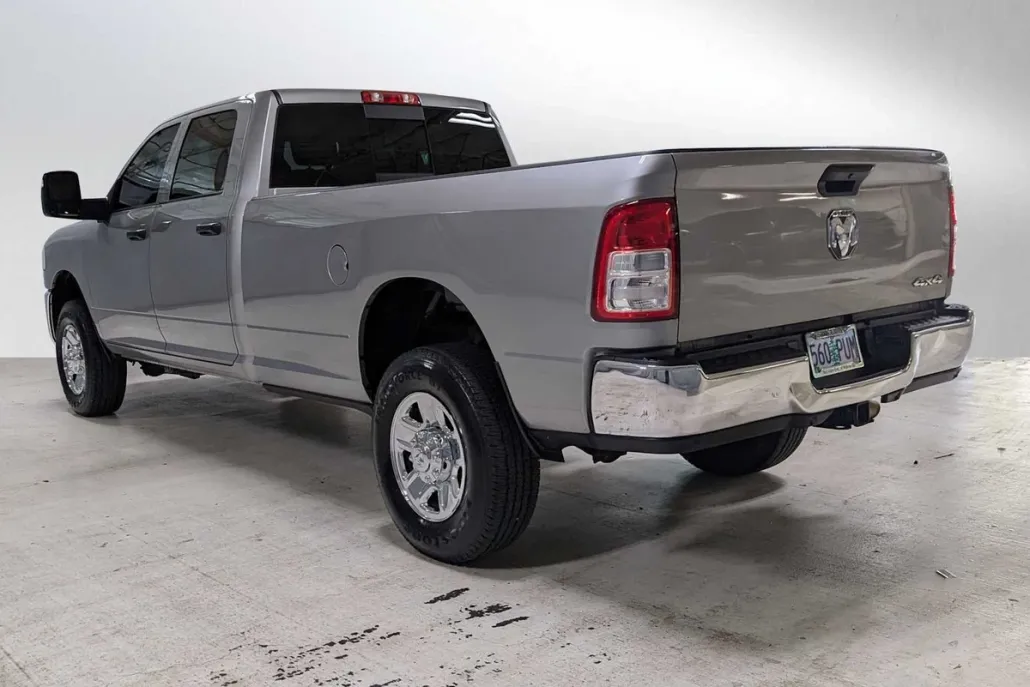 2024 Ram 2500 Tradesman photo 1