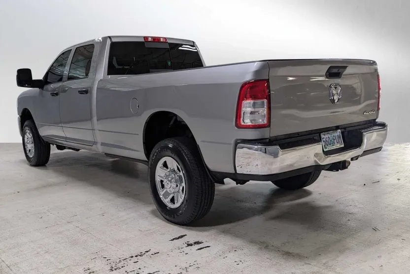 2024 Ram 2500 Tradesman photo 1