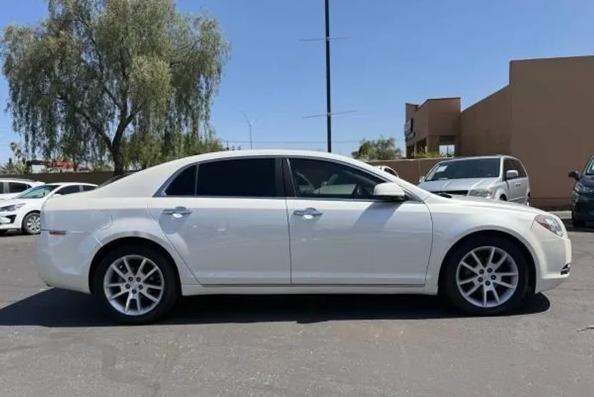 2012 Chevrolet Malibu LTZ photo 1