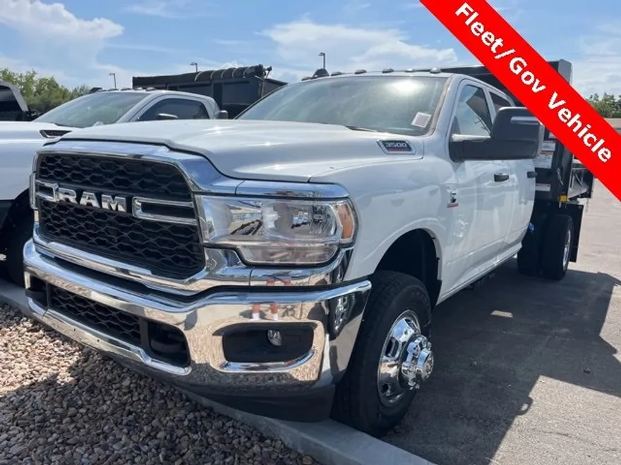 2024 Ram 3500 Tradesman photo 1
