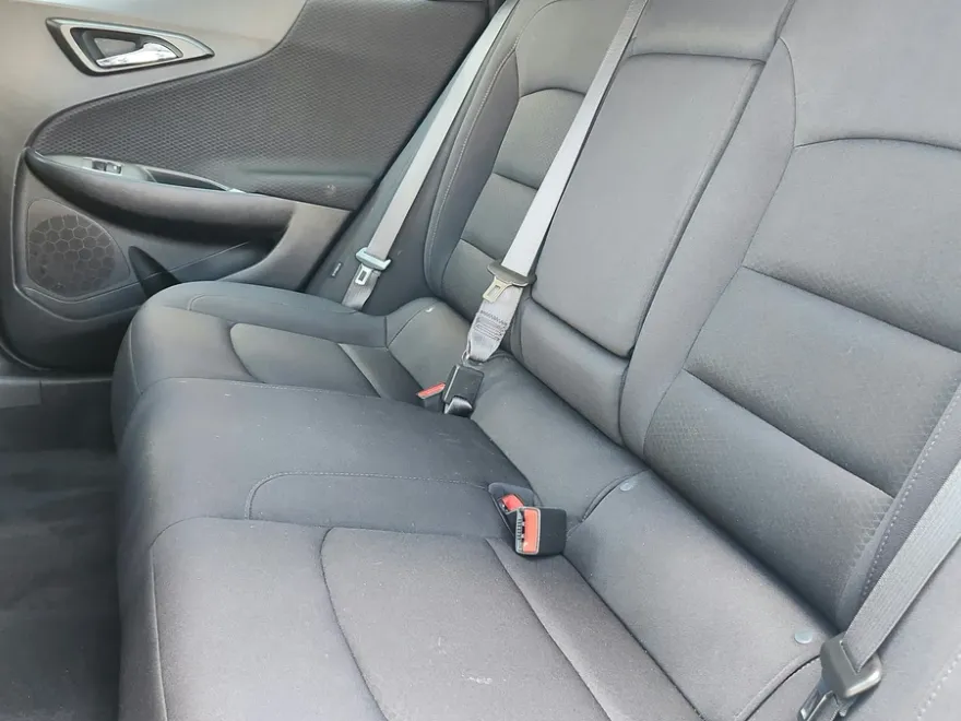 2024 Chevrolet Malibu 1LT photo 1