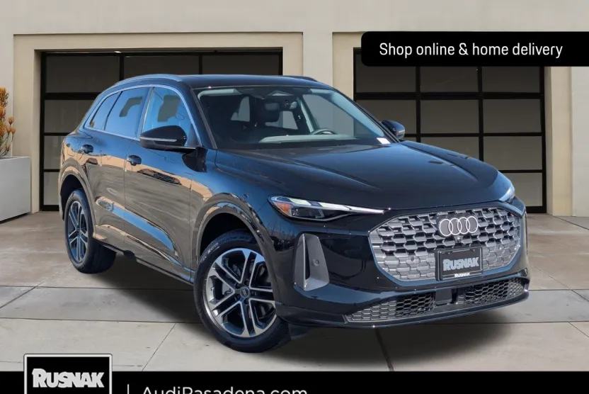 2025 Audi Q5 Premium photo 1