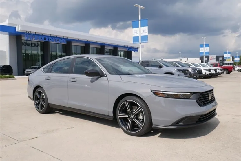 2025 Honda Accord Hybrid Sport photo 1