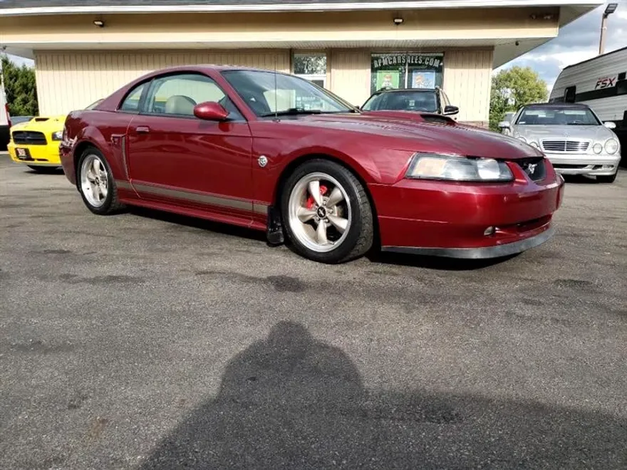 2004 Ford Mustang GT Deluxe photo 1