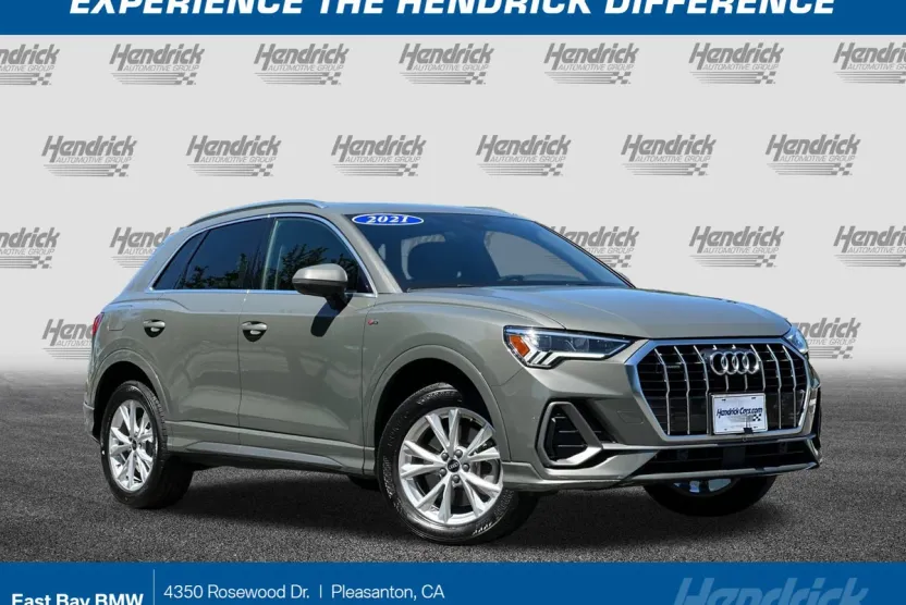 2021 Audi Q3 S line Premium Plus photo 1