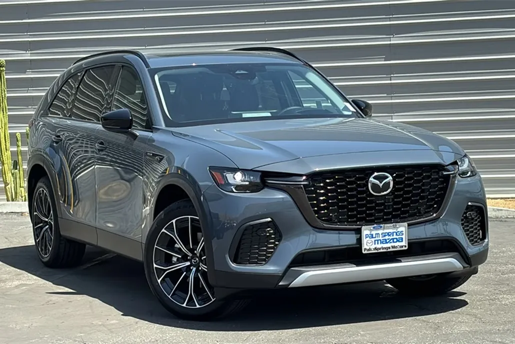 2025 Mazda CX-70 Premium photo 1