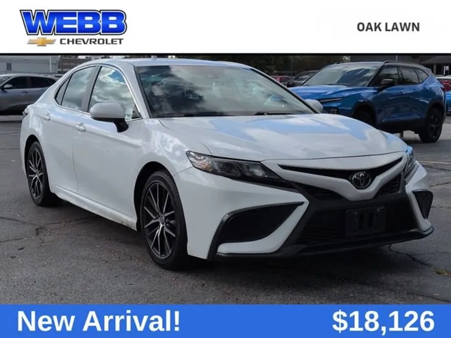 2021 Toyota Camry SE photo 1