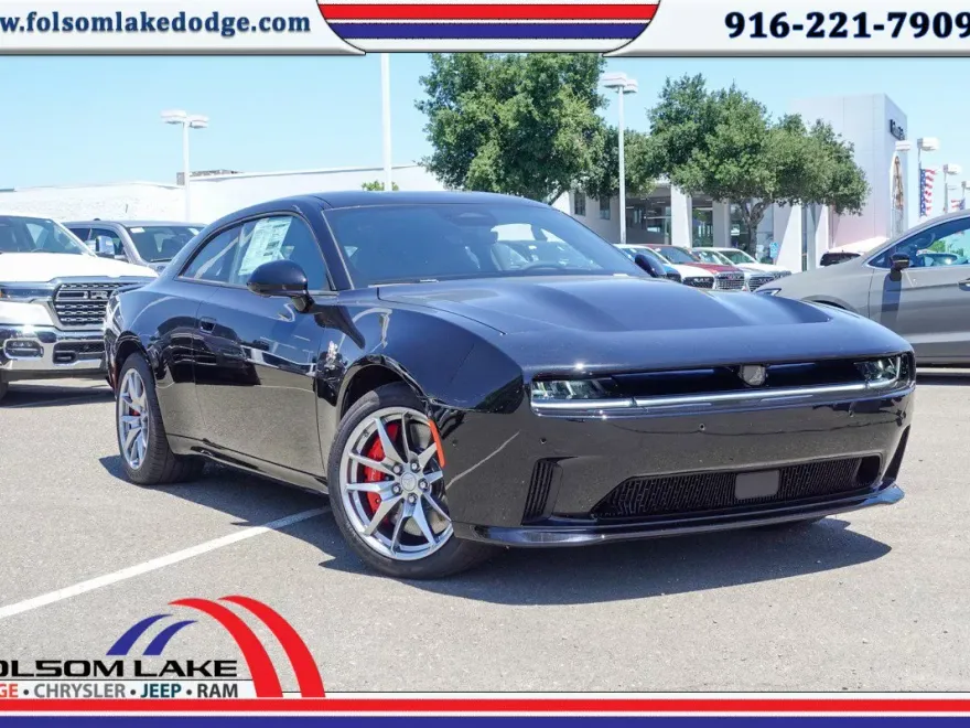 2025 Dodge Charger Daytona Scat Pack AWD photo 1