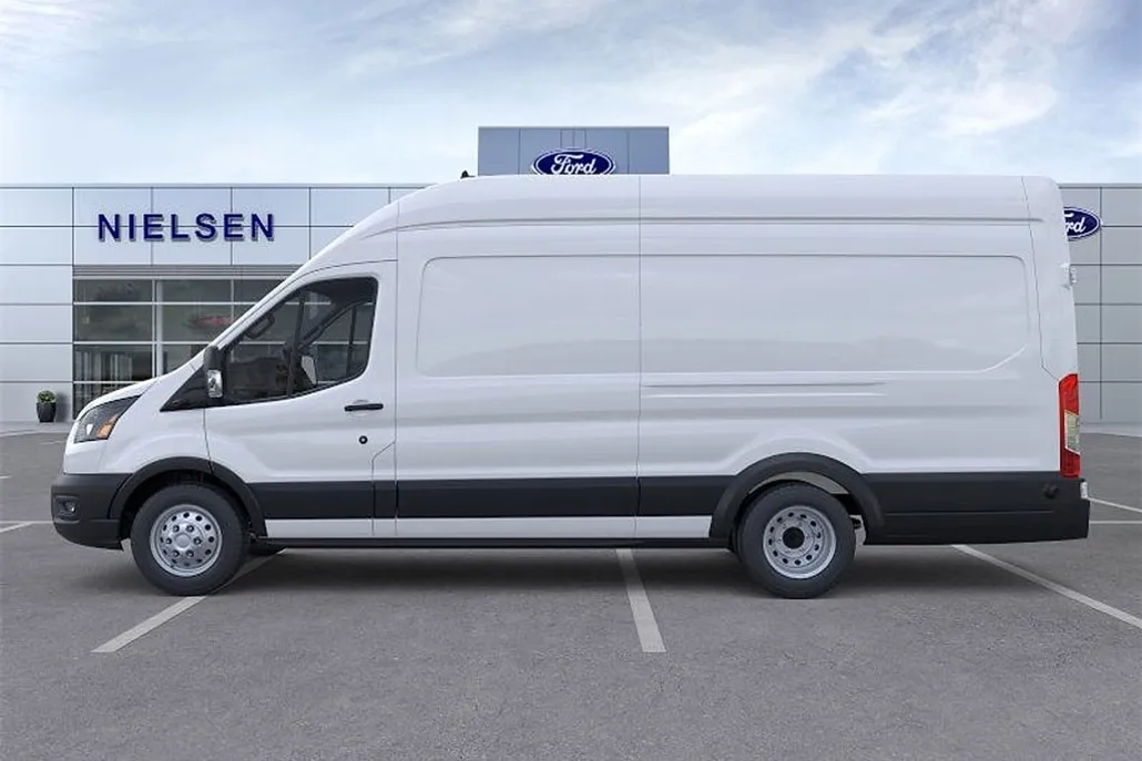 2025 Ford Transit photo 1