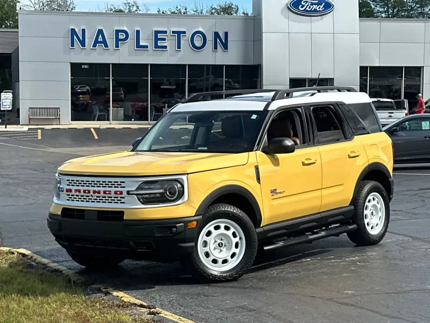 2023 Ford Bronco Sport Heritage photo 1