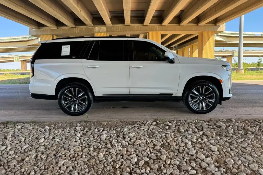 2021 Cadillac Escalade Platinum Sport photo 1