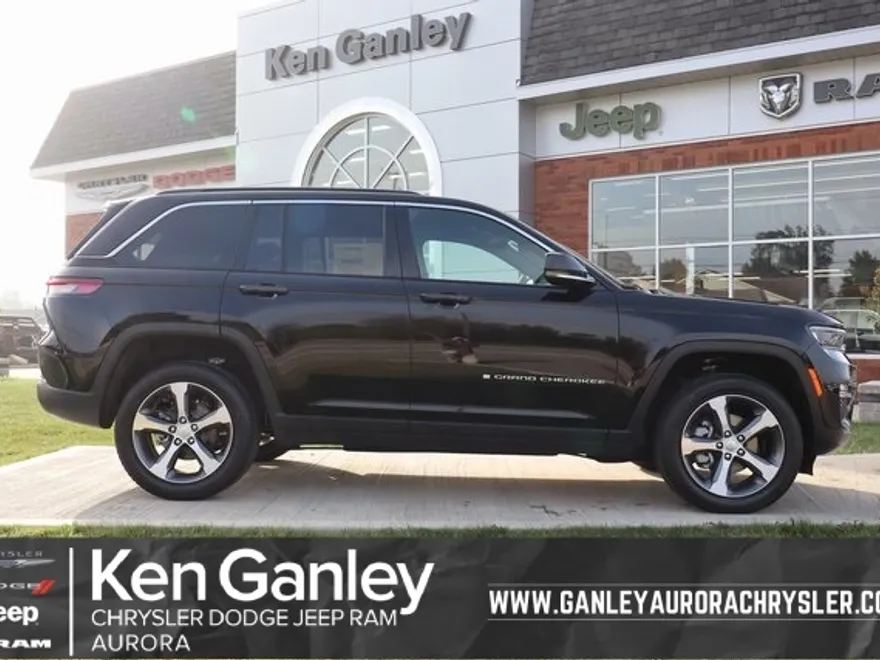 2025 Jeep Grand Cherokee Limited photo 1