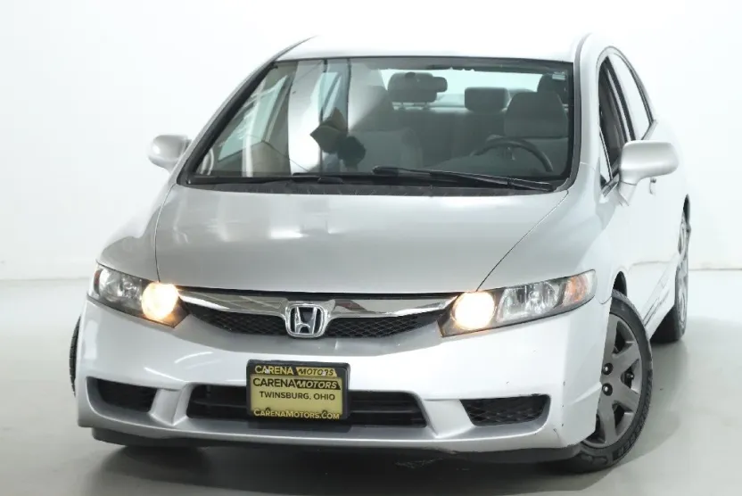 2010 Honda Civic LX photo 1
