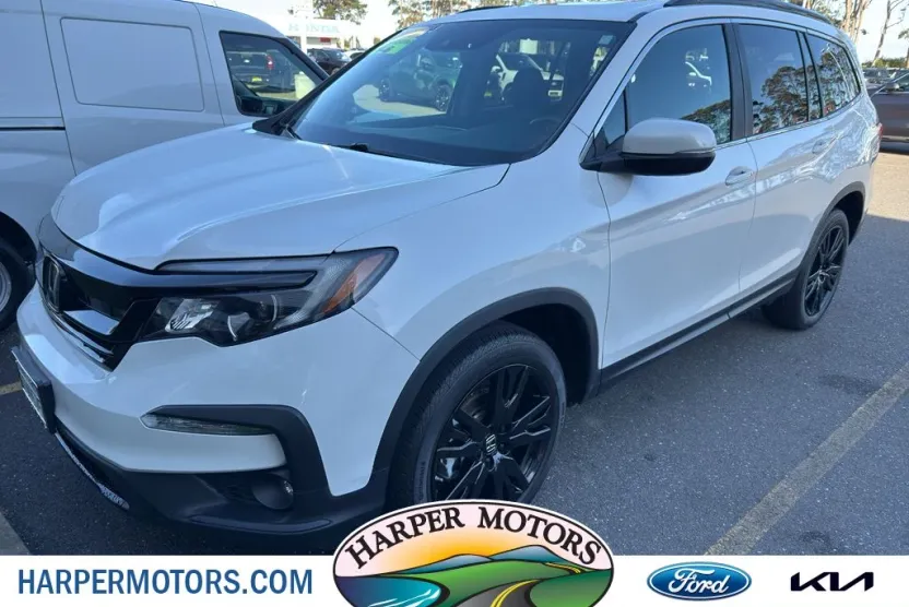 2022 Honda Pilot Special Edition photo 1