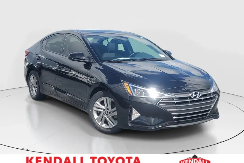 2020 Hyundai Elantra Value Edition photo 1