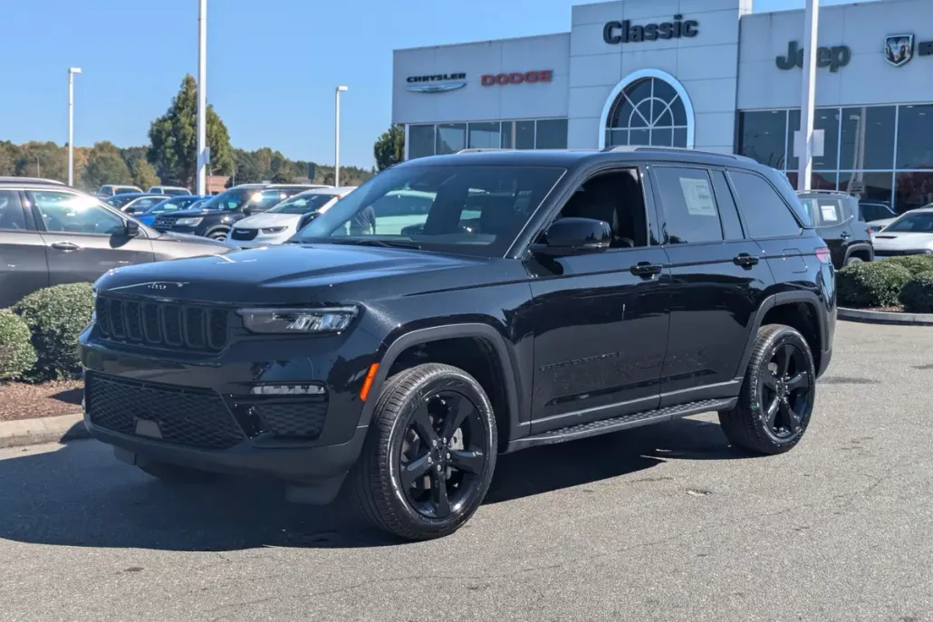 2025 Jeep Grand Cherokee Limited photo 1