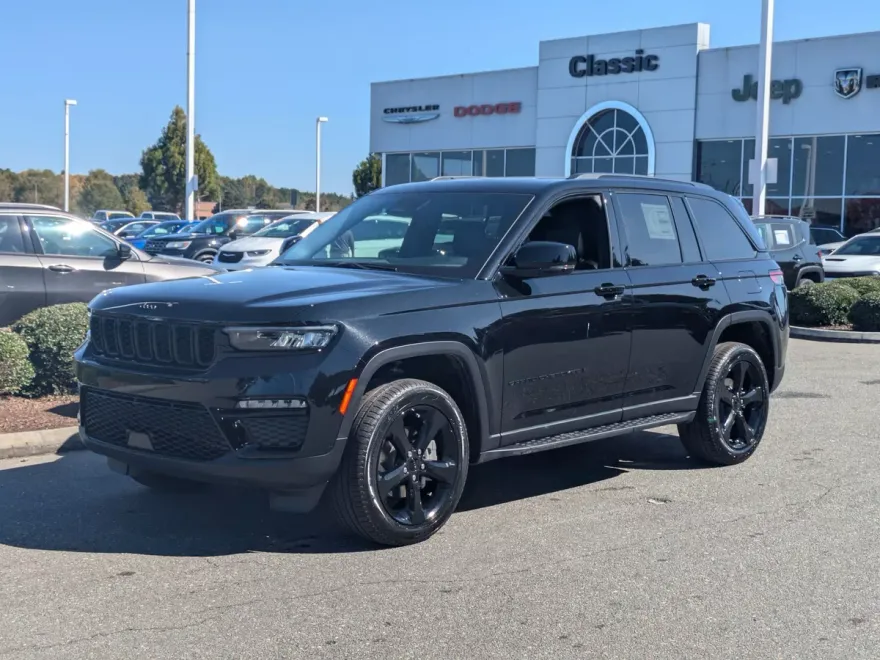 2025 Jeep Grand Cherokee Limited photo 1