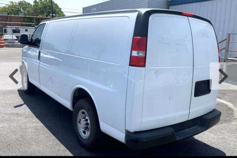 2016 Ford Transit Connect XLT photo 1
