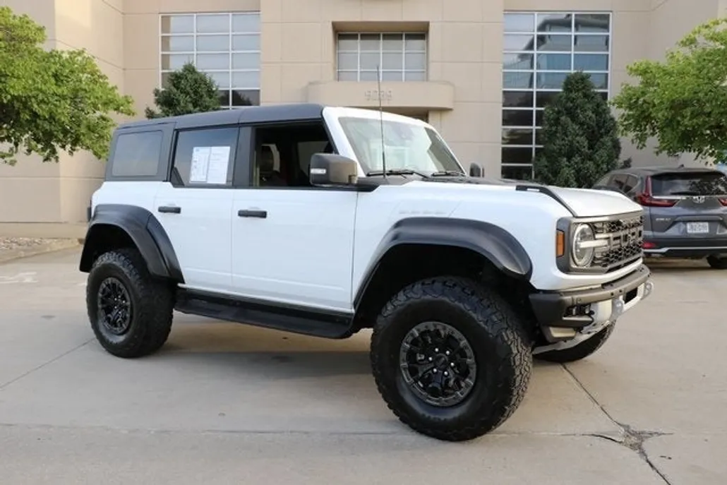 2022 Ford Bronco Raptor photo 1