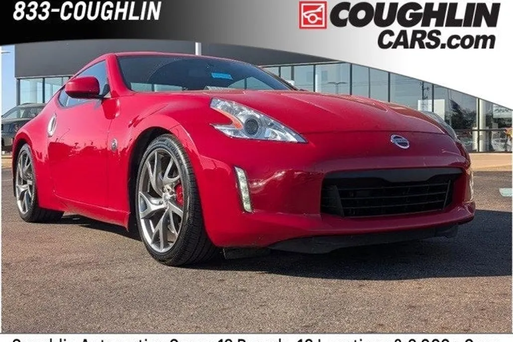 2015 Nissan 370Z Sport Tech photo 1