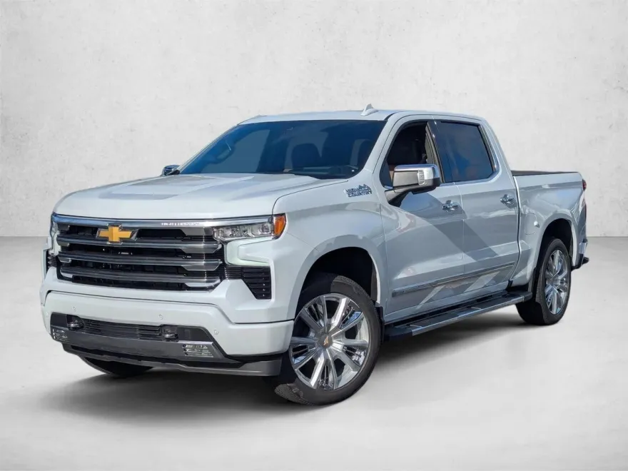 2026 Chevrolet Silverado 1500 High Country photo 1