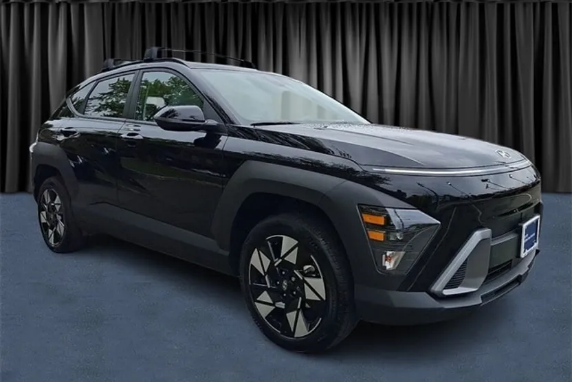 2024 Hyundai Kona SEL photo 1