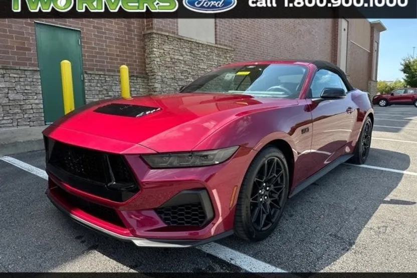 2025 Ford Mustang GT Premium photo 1