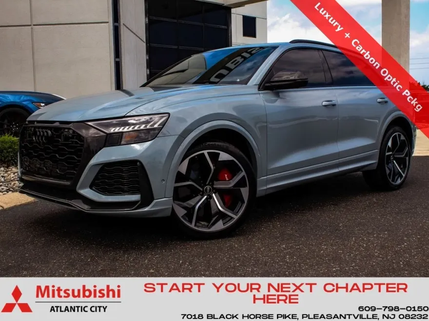 2022 Audi RS Q8 photo 1