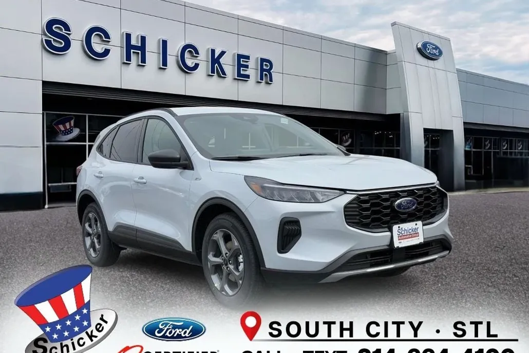 2025 Ford Escape ST-Line photo 1