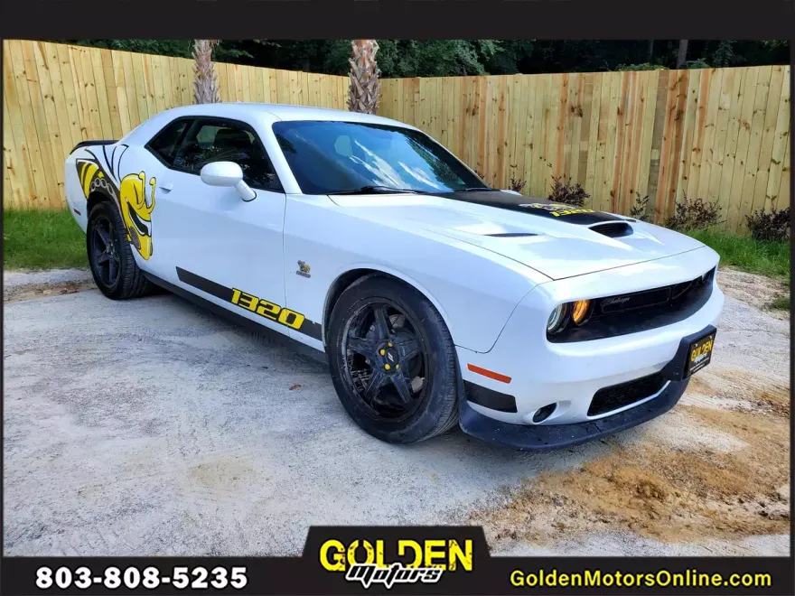 2019 Dodge Challenger R/T Scat Pack photo 1