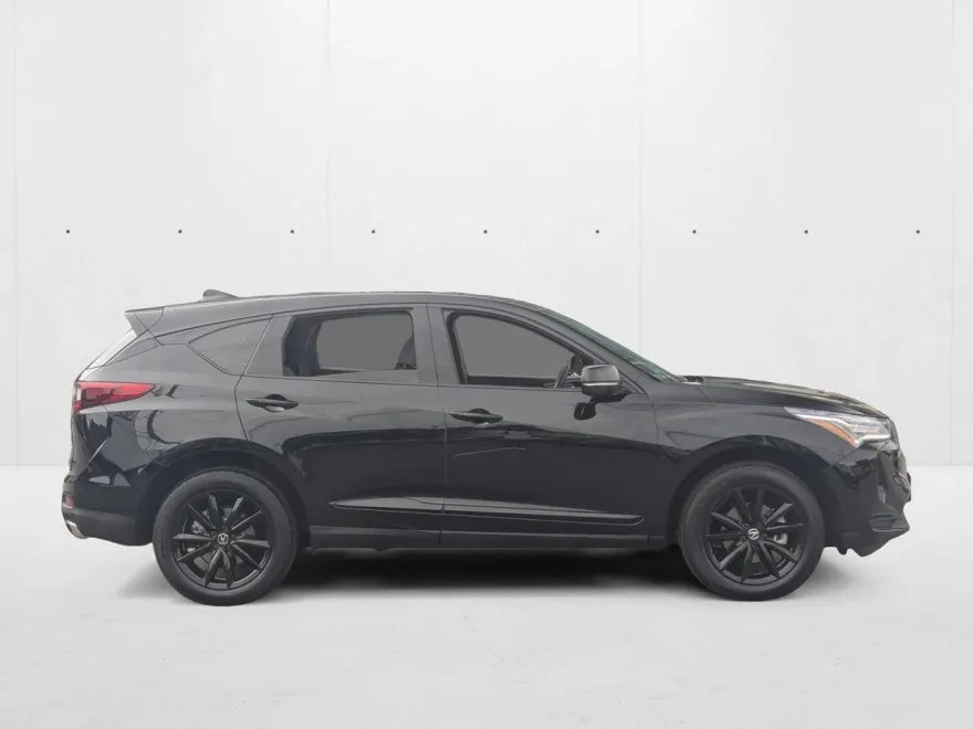 2025 Acura RDX photo 1