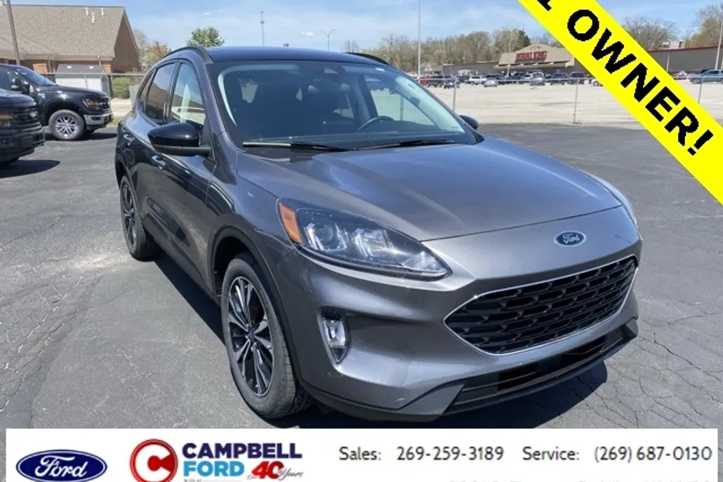 2022 Ford Escape SEL photo 1