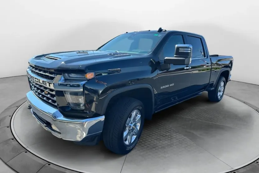 2021 Chevrolet Silverado 3500HD LTZ photo 1