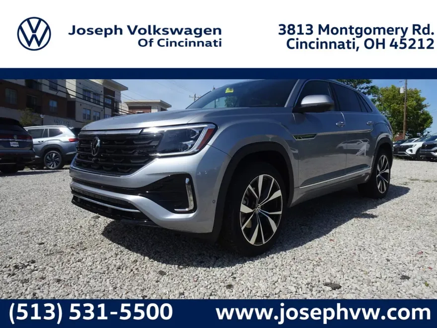 2024 Volkswagen Atlas Cross Sport SEL Premium R-Line photo 1